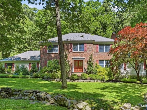 50 Ponderosa Place, WEST MILFORD, NJ 07421