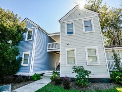 16 Cannon Street, Unit 202, Charleston, SC 29403
