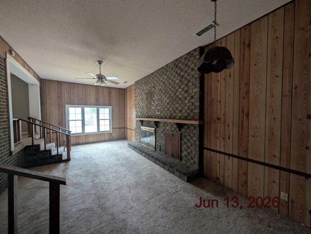33 Elliott Court Photo 11