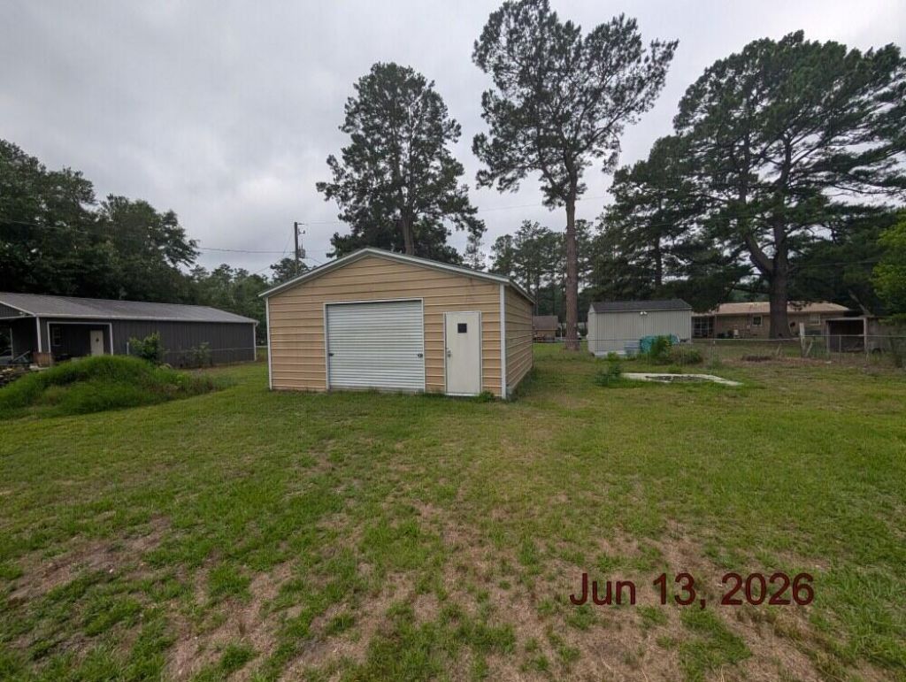 33 Elliott Court Photo 36