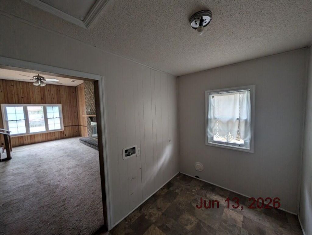 33 Elliott Court Photo 8