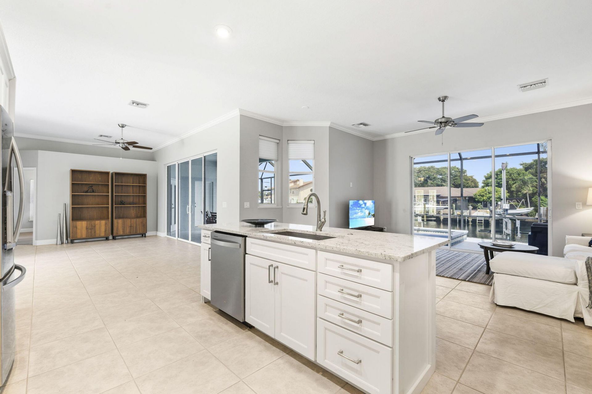 117 Queen Elizabeth Court, Hutchinson Island, FL 34949 Photo