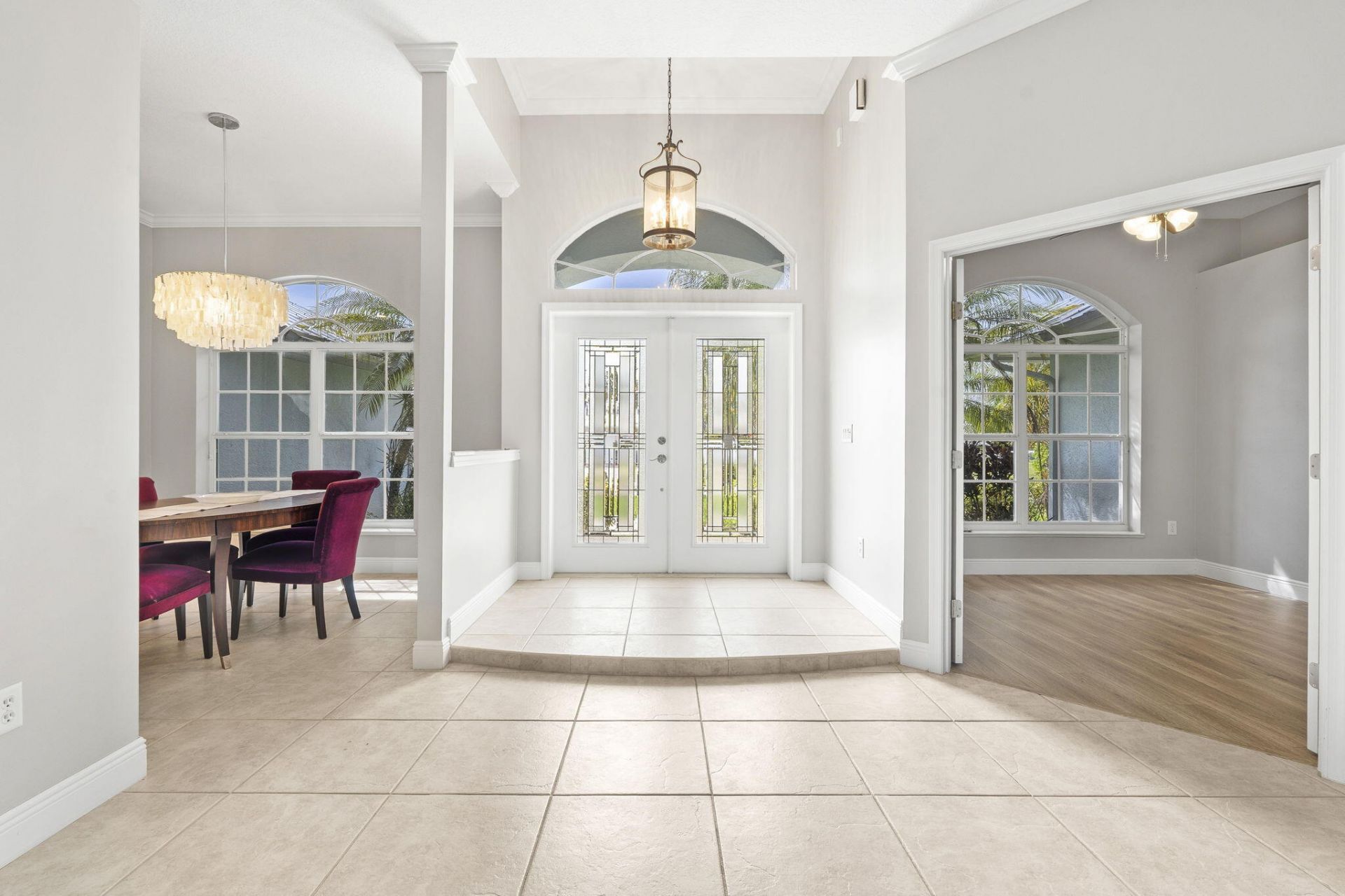 117 Queen Elizabeth Court, Hutchinson Island, FL 34949 Photo