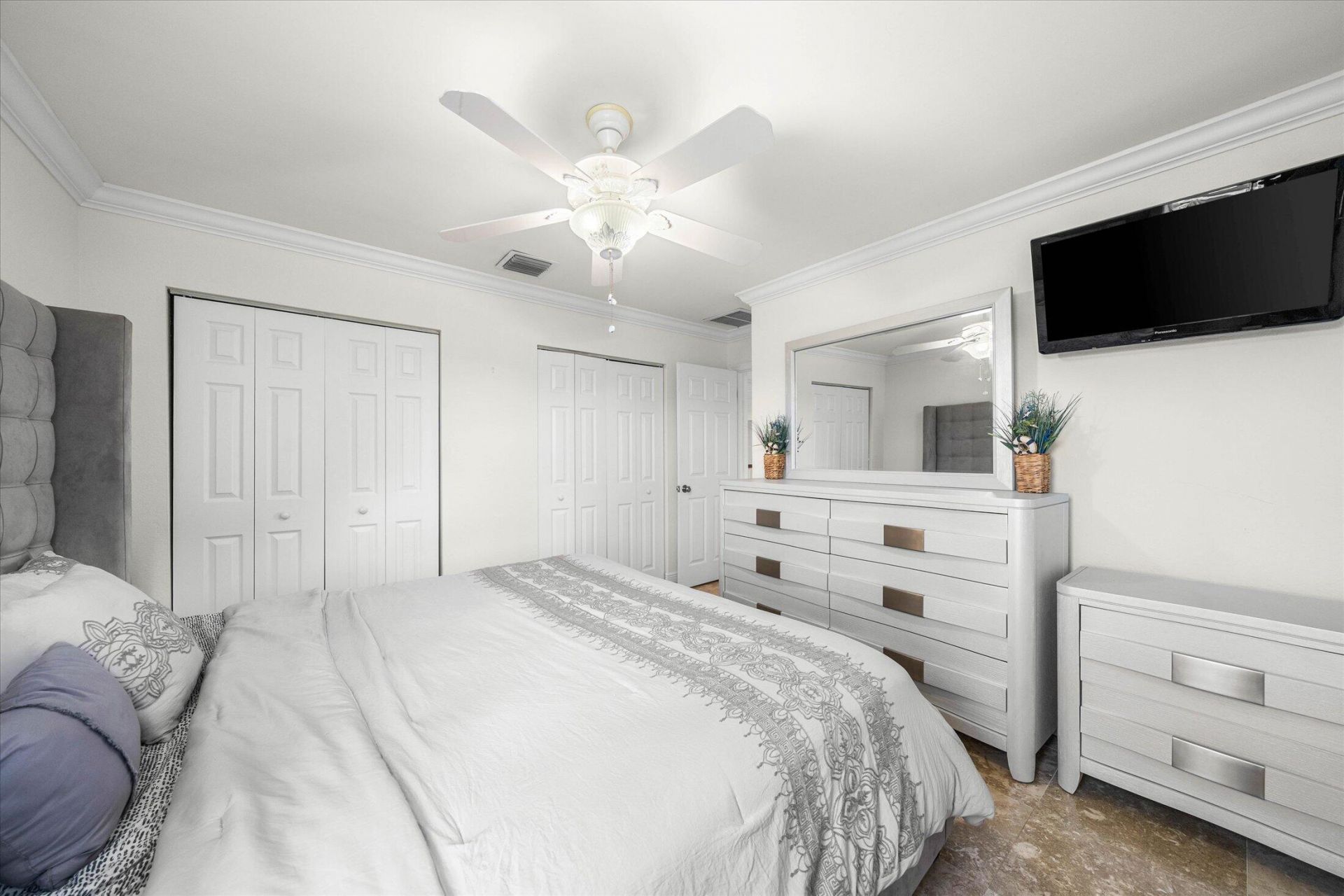 1111 Cherlynn Terrace, West Palm Beach, FL 33406 Photo