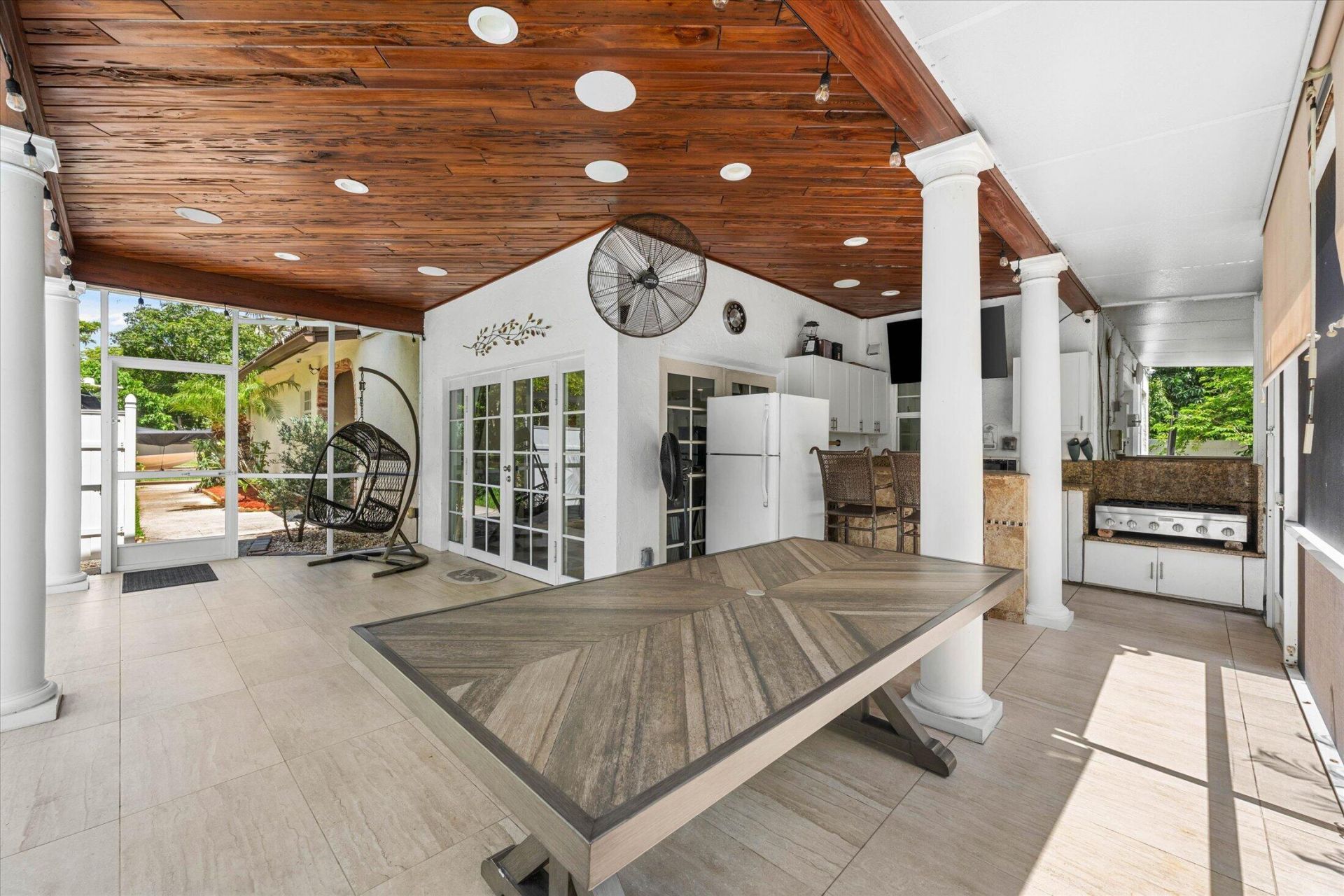 1111 Cherlynn Terrace, West Palm Beach, FL 33406 Photo