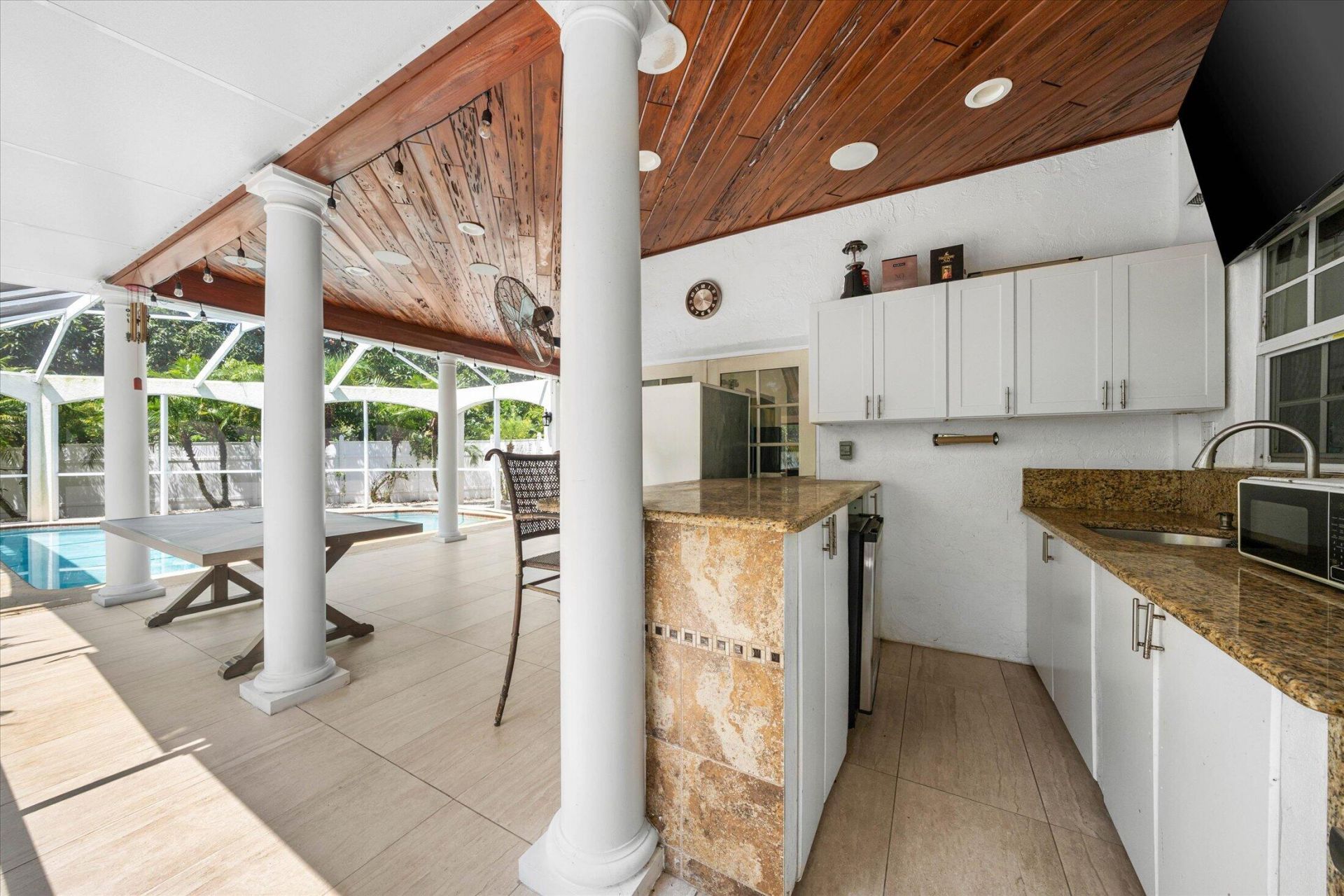 1111 Cherlynn Terrace, West Palm Beach, FL 33406 Photo