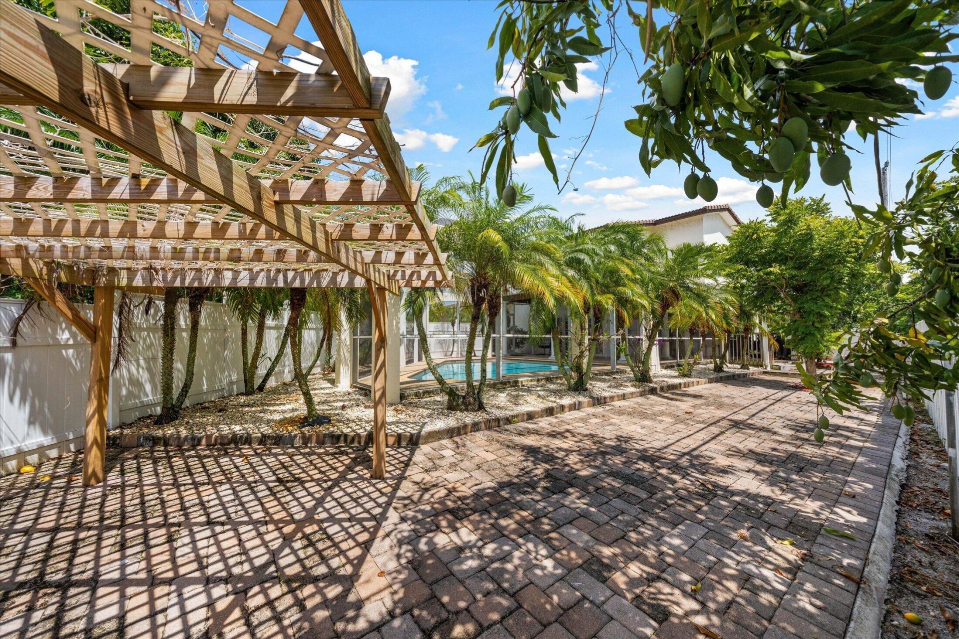 1111 Cherlynn Terrace, West Palm Beach, FL 33406 Photo