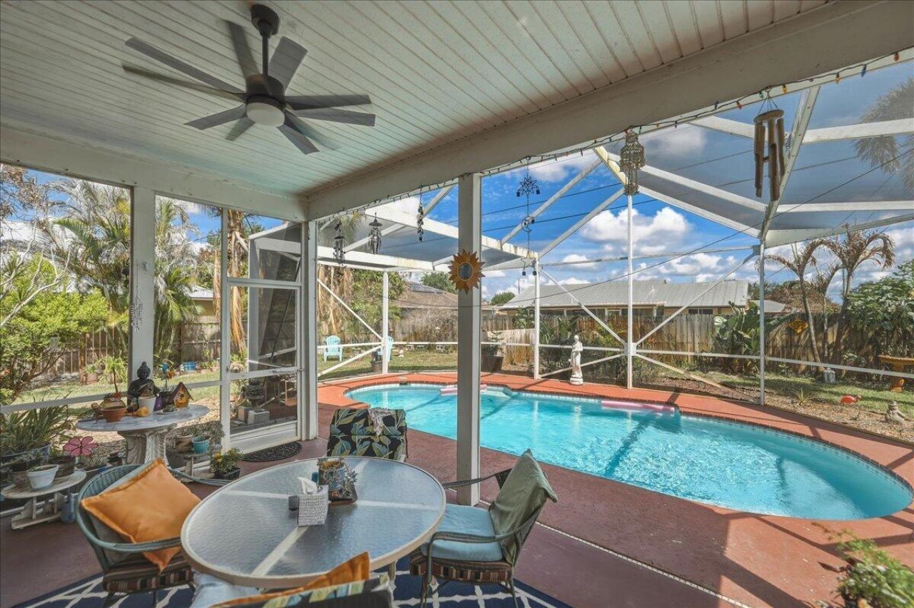 437 SW Kaabe Avenue, Port Saint Lucie, FL 34953 Photo