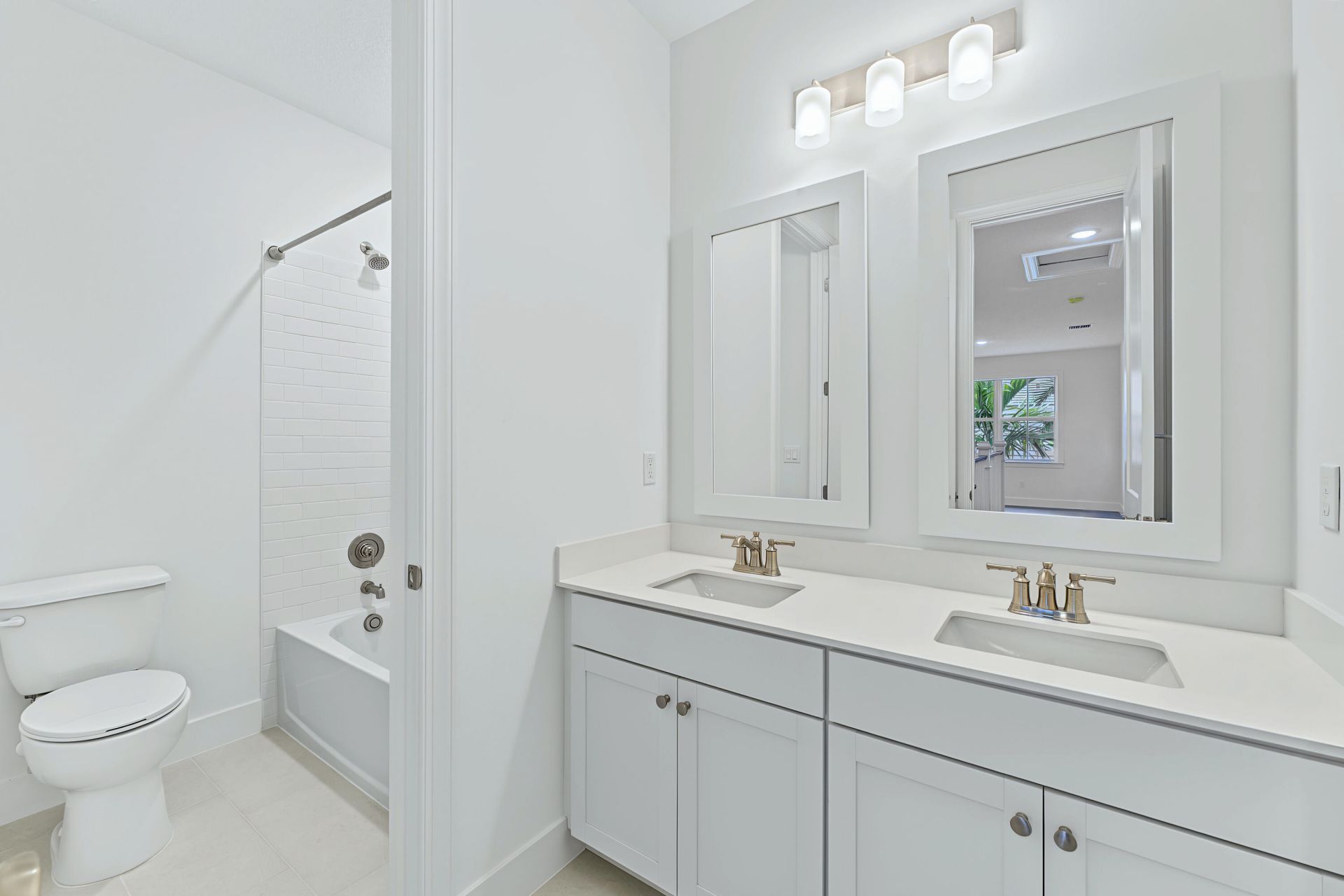 146 Parkside Way, Unit 12, Royal Palm Beach, FL 33414 Photo