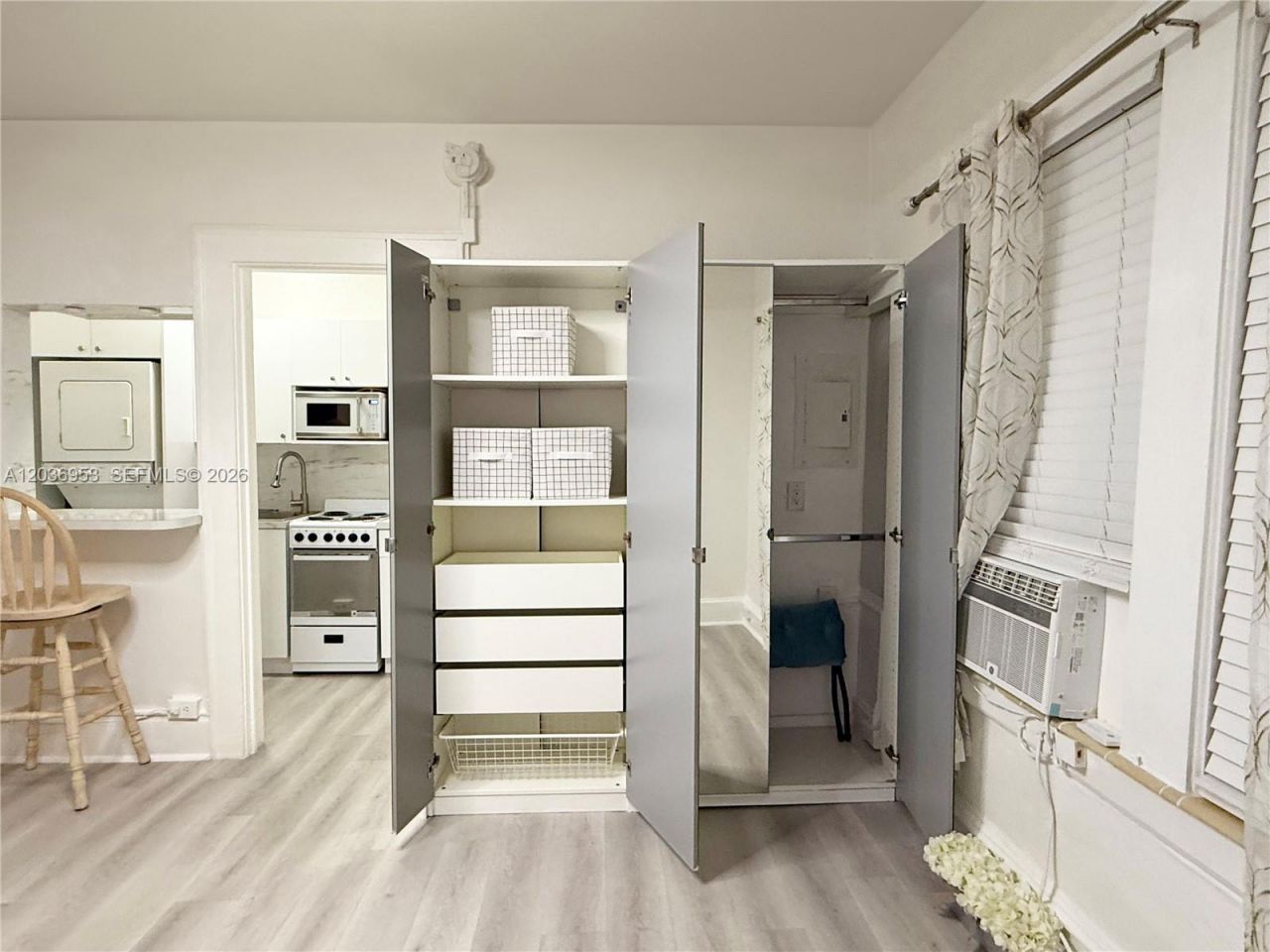 124 Mendoza Ave, Unit 1A, Coral Gables, FL 33134 Photo