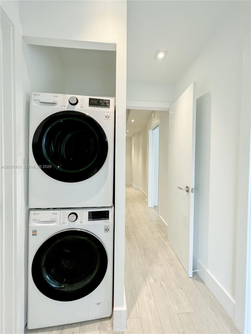 Please Call For Address, Unit 242, Key Biscayne, FL 33149 Photo