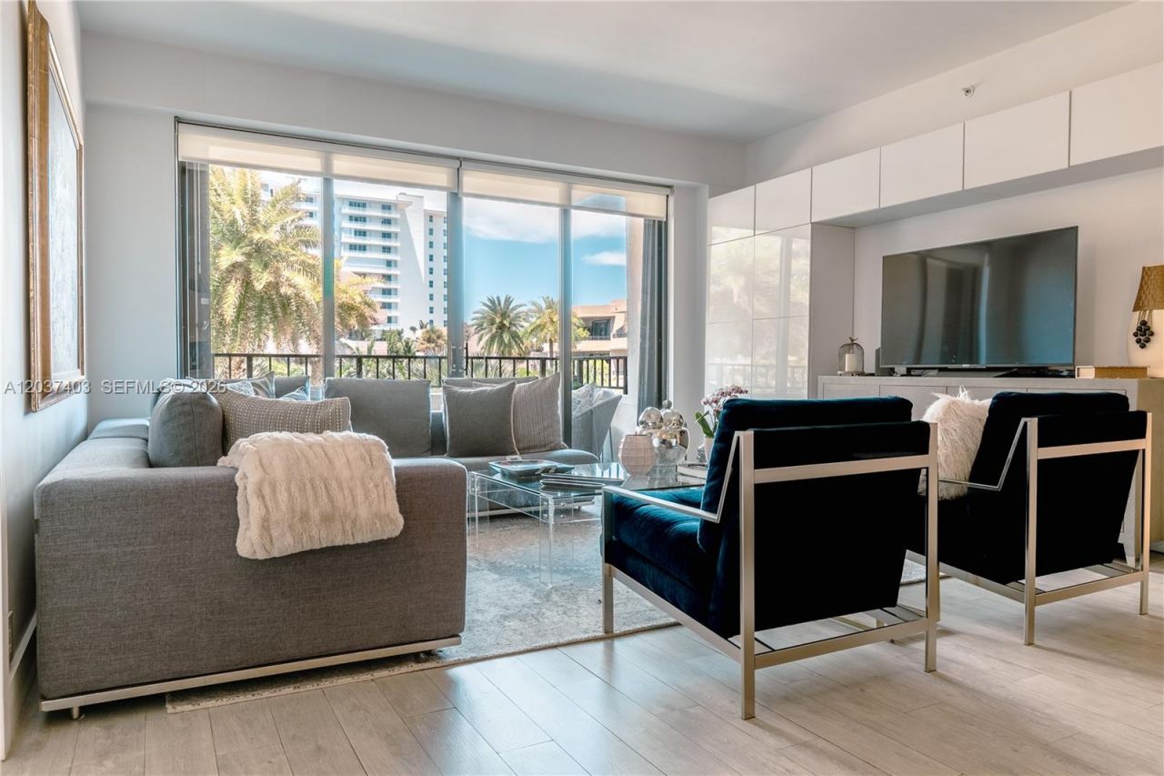 Please Call For Address, Unit 242, Key Biscayne, FL 33149 Photo