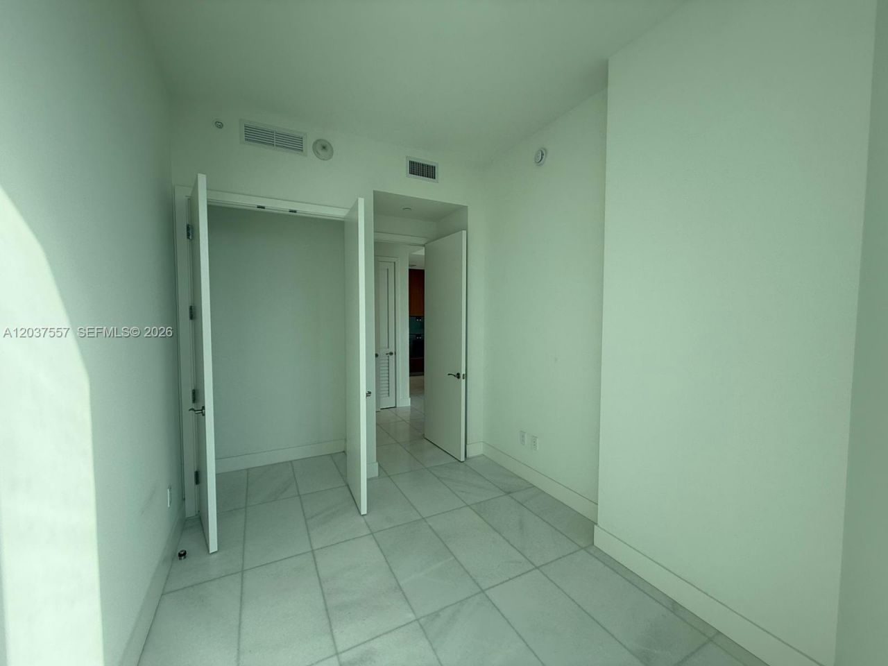 175 SE 25th Rd , Unit 903, Miami, FL 33129 Photo