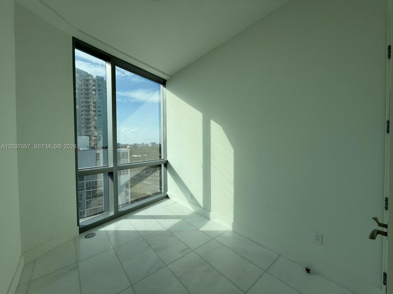 175 SE 25th Rd , Unit 903, Miami, FL 33129 Photo