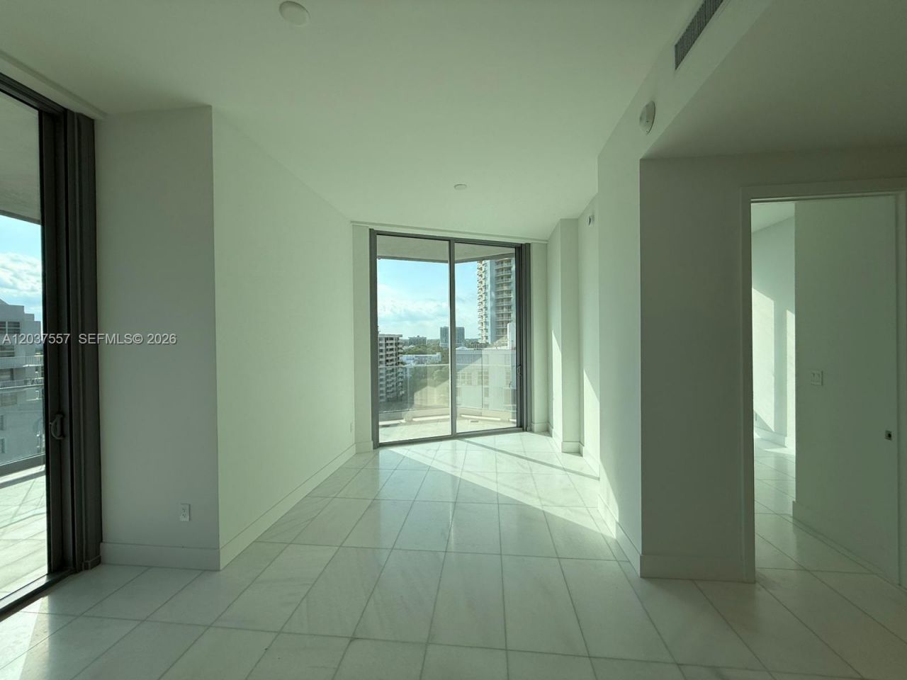 175 SE 25th Rd , Unit 903, Miami, FL 33129 Photo