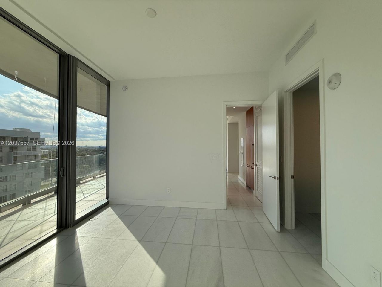 175 SE 25th Rd , Unit 903, Miami, FL 33129 Photo