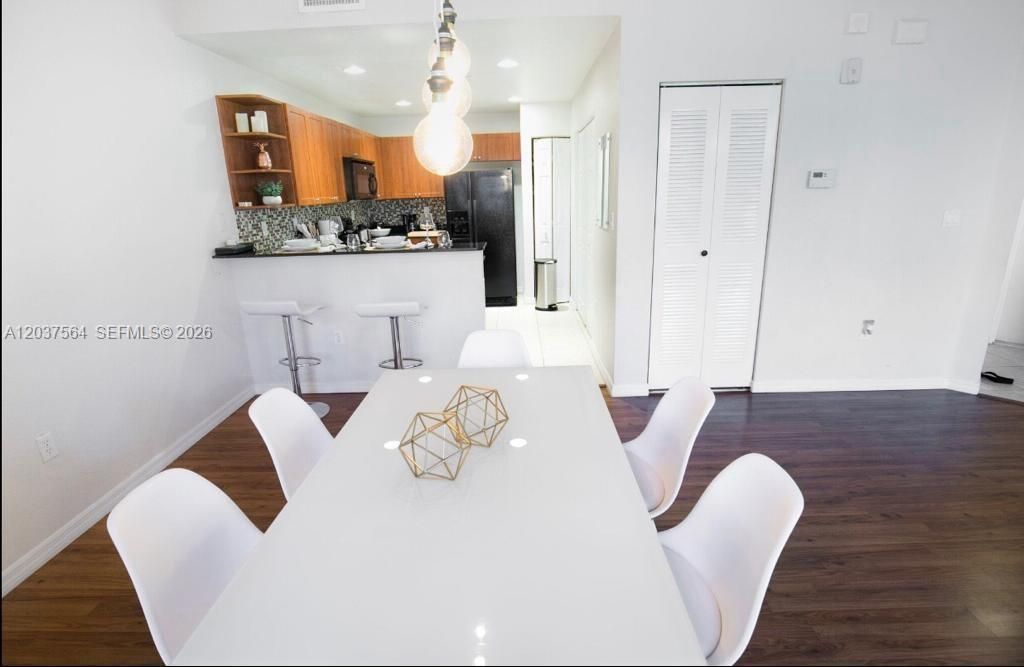 10805 NW 89th Ter , Unit 202-4, Doral, FL 33178 Photo