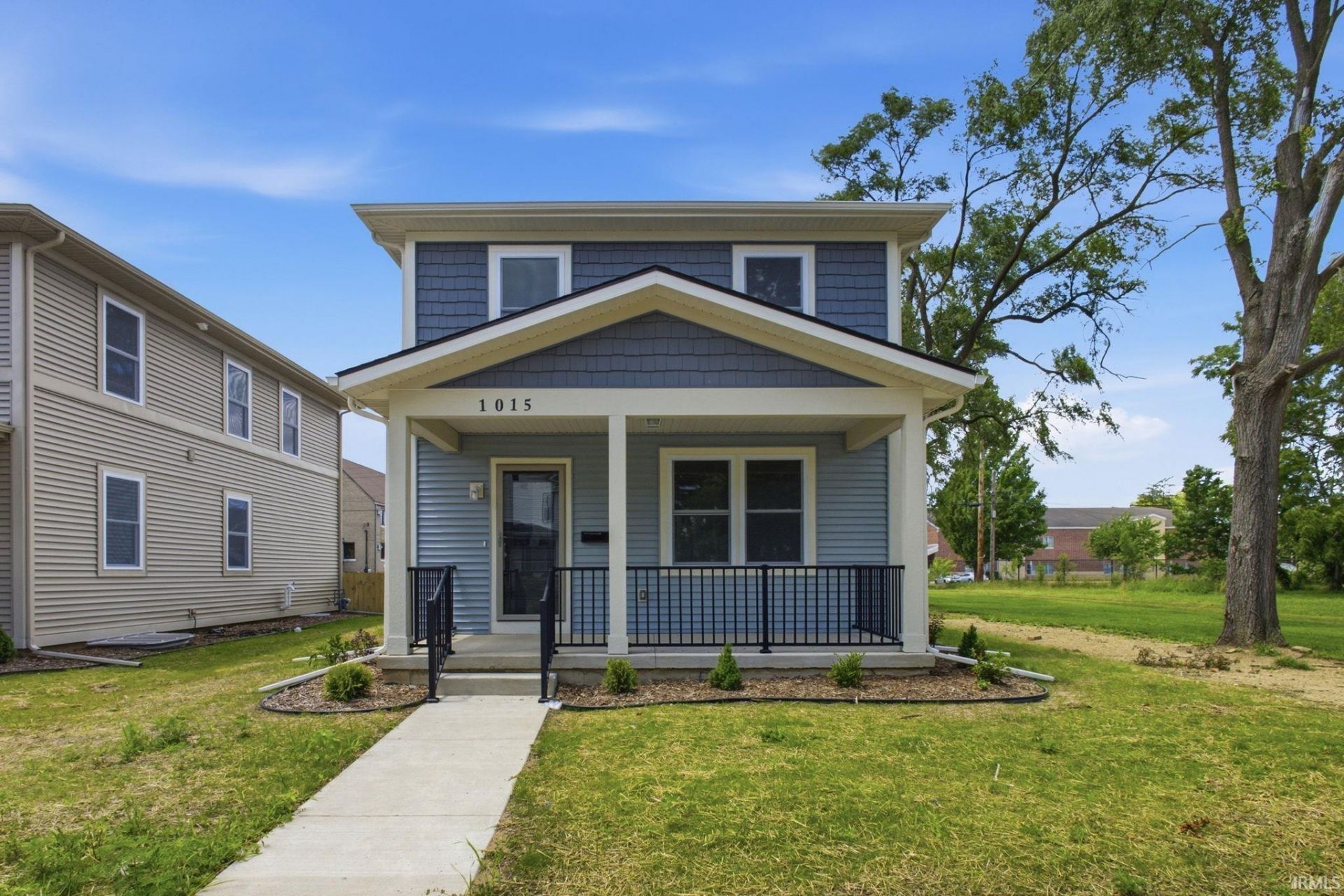 1015 Allen Street, South Bend, IN 46616 Main Photo