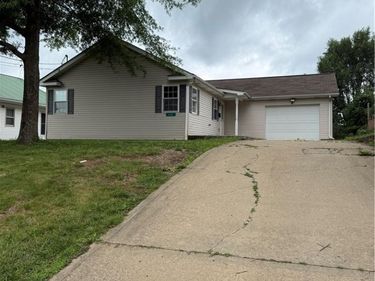 159 Bethesda, Barnesville, OH 43713