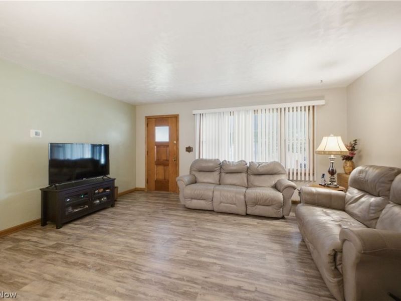 3730 Ayrshire Drive, Austintown, OH 44511 Photo 6