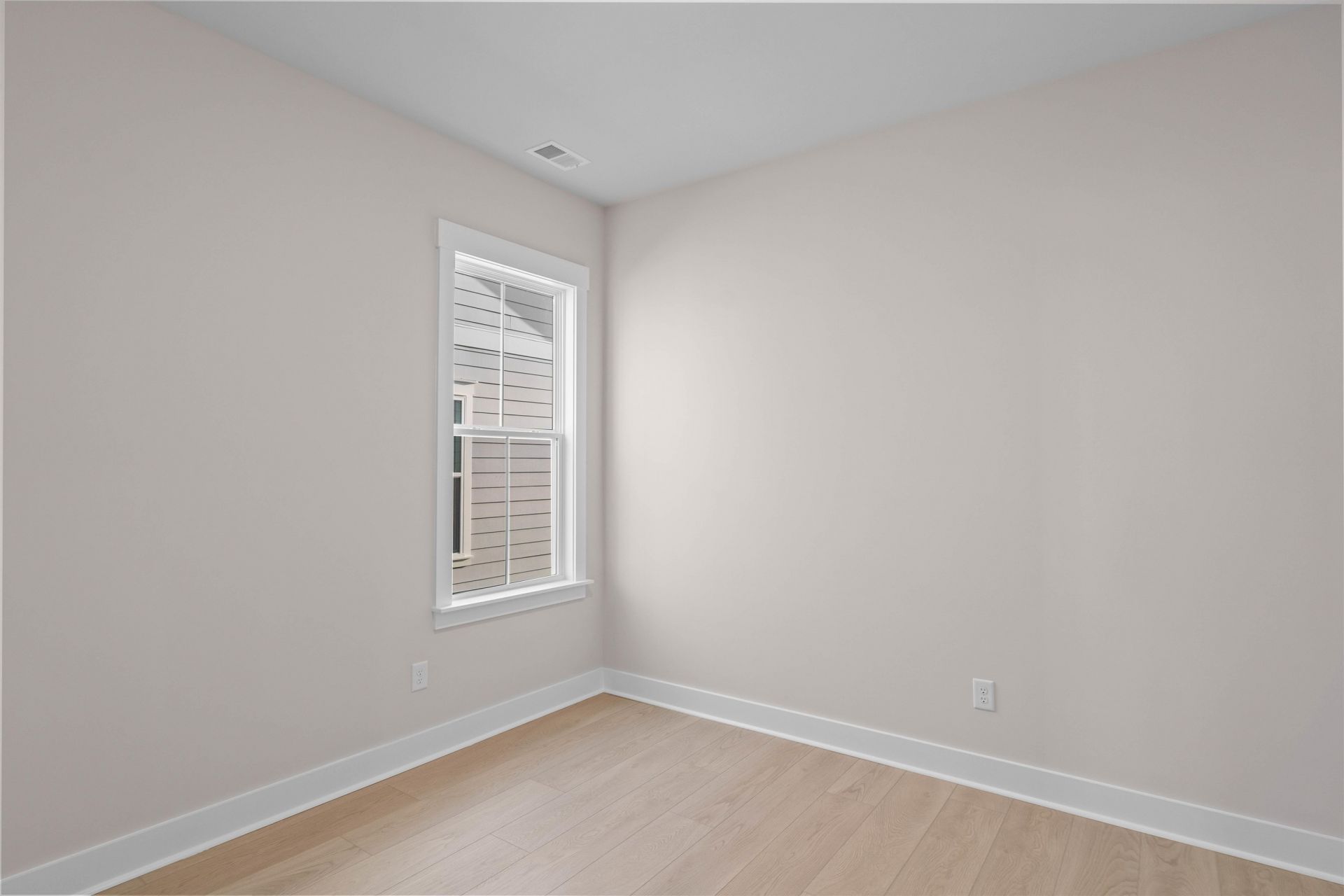 213 Atlantic Breeze St. Photo 14