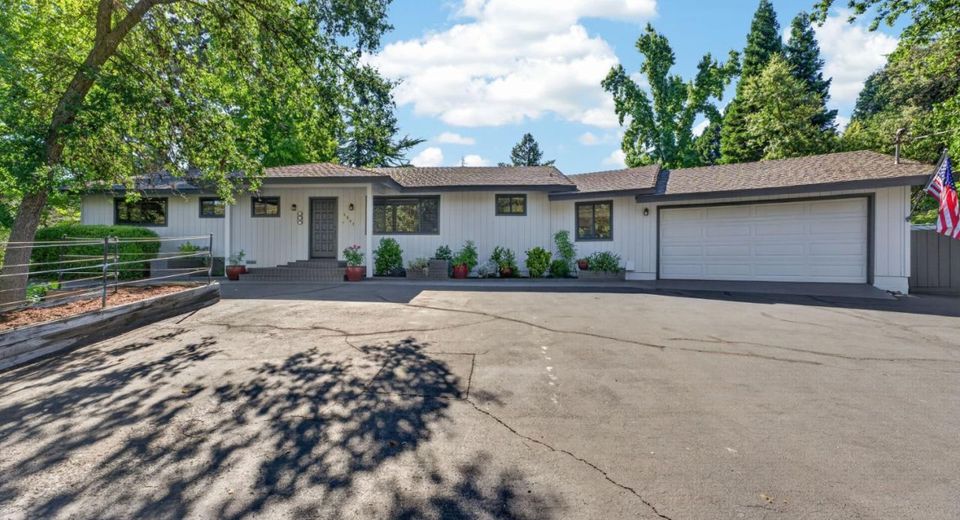 6845 Auburn Folsom Rd, Granite Bay, CA 95746 Photo