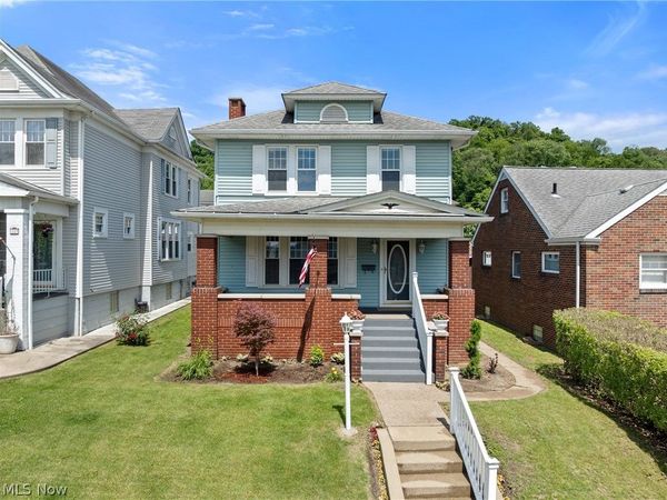 1111 Indiana Street , Martins Ferry, OH 43935