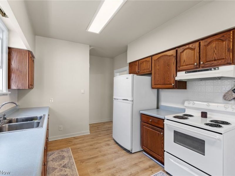 1111 Indiana Street, Martins Ferry, OH 43935 Photo 10