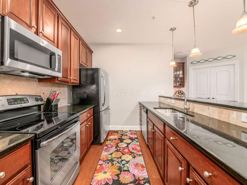 705 N State Street, Unit 100, Westerville, OH 43082 Photo 20