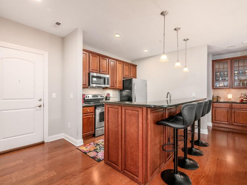 705 N State Street, Unit 100, Westerville, OH 43082 Photo 3