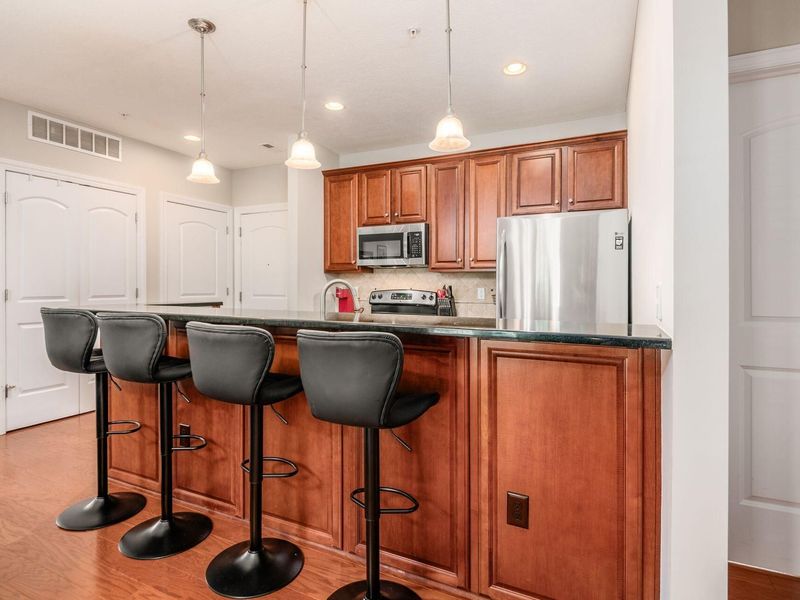705 N State Street, Unit 100, Westerville, OH 43082 Photo 5