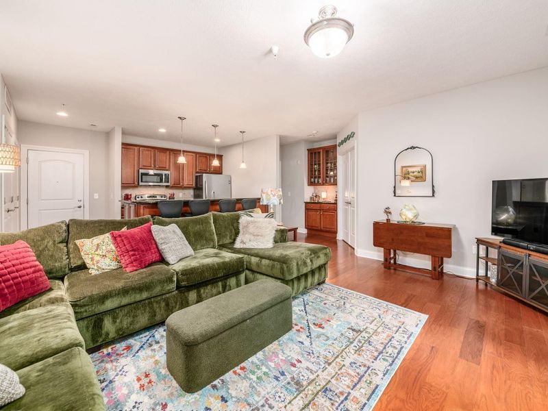 705 N State Street, Unit 100, Westerville, OH 43082 Photo 8
