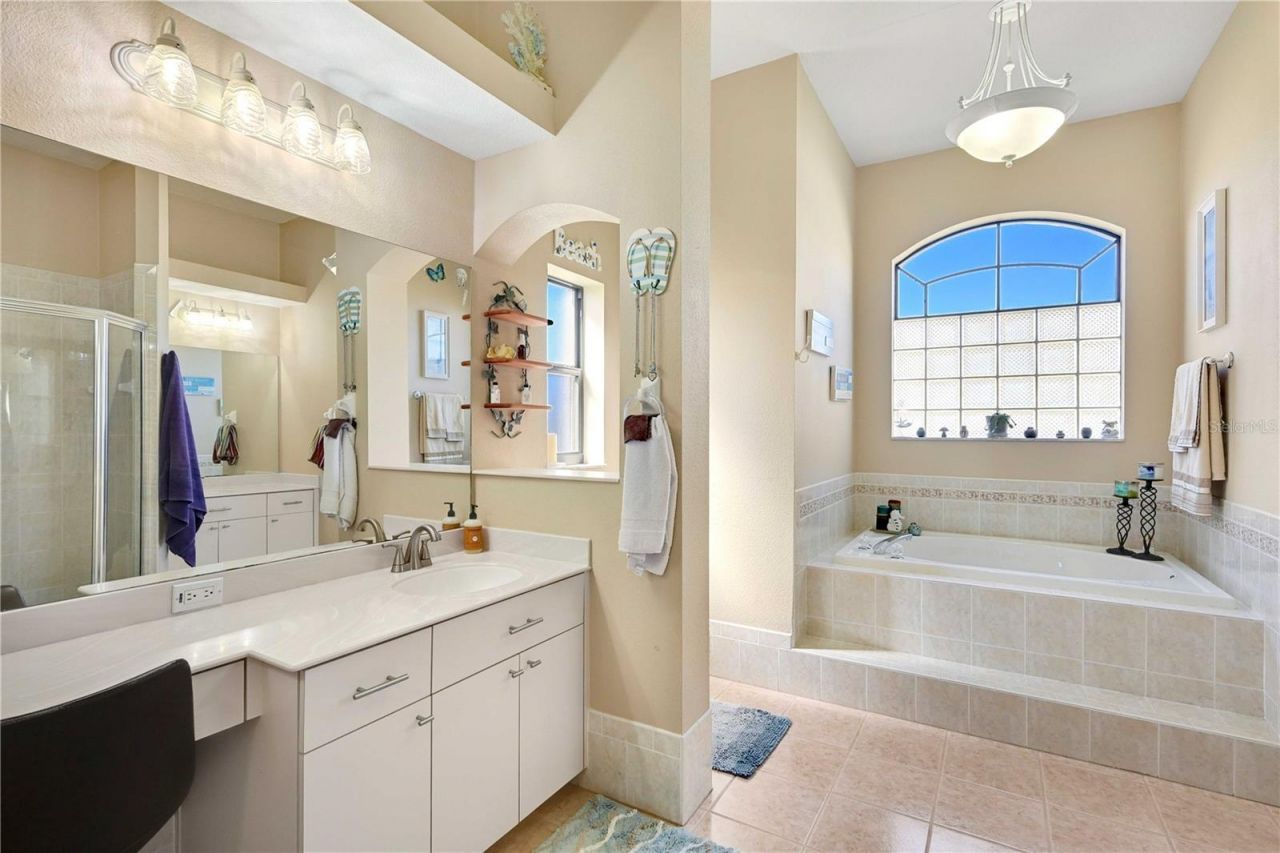13855 Rudi Loop , Spring Hill, FL 34609 Photo