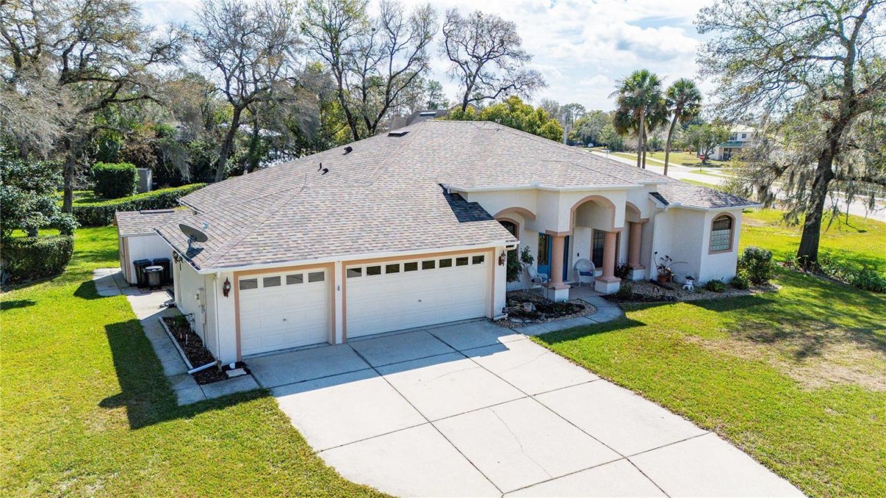 13855 Rudi Loop , Spring Hill, FL 34609 Photo