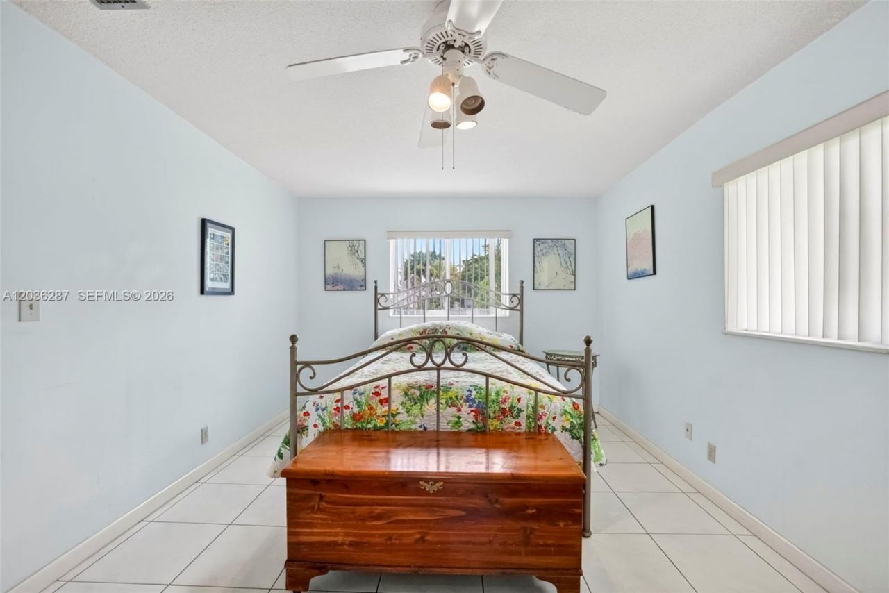 7201 NW 93rd Ave, Tamarac, FL 33321 Photo