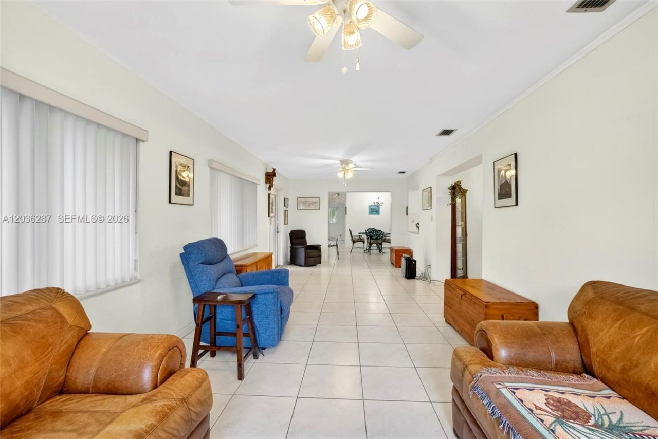 7201 NW 93rd Ave, Tamarac, FL 33321 Photo