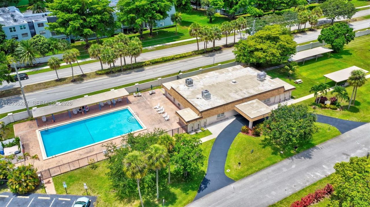 7201 NW 93rd Ave, Tamarac, FL 33321 Photo