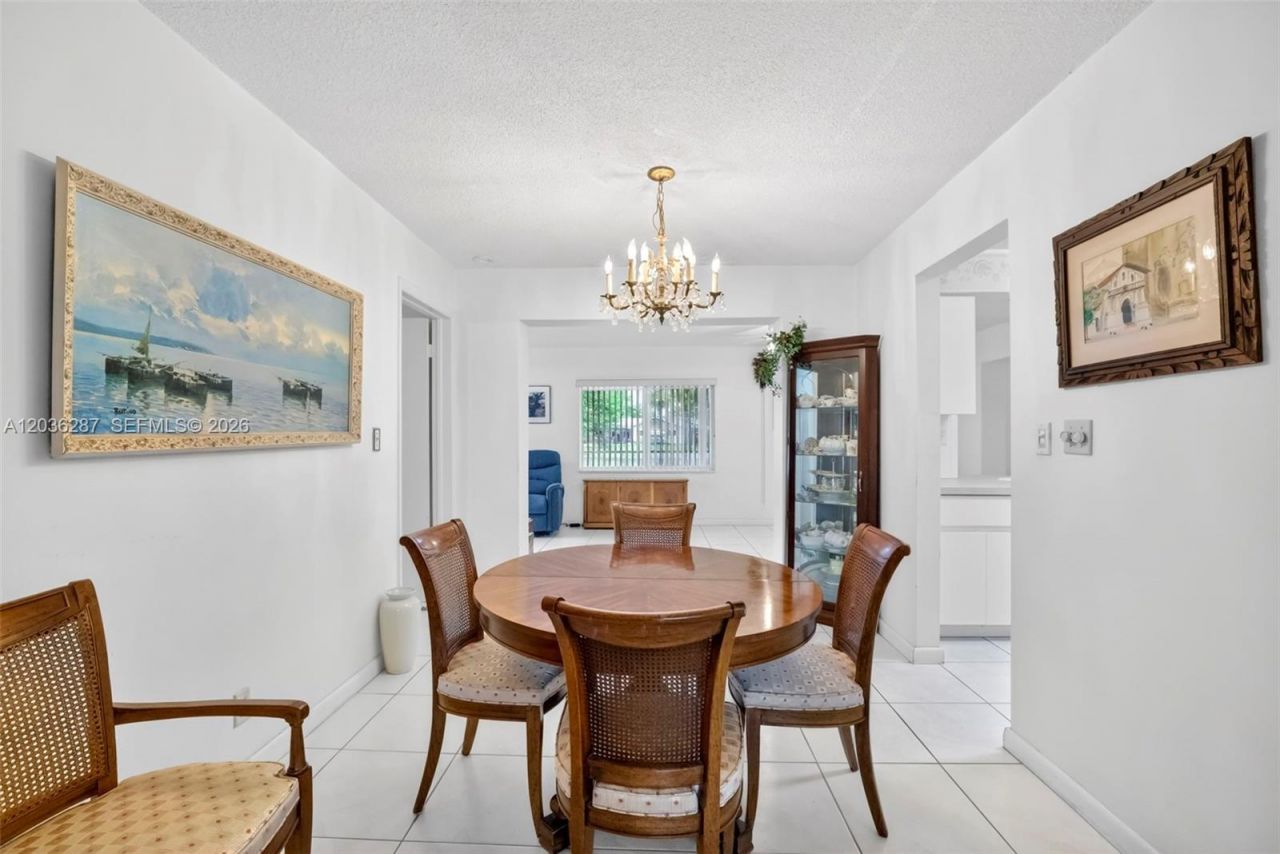 7201 NW 93rd Ave, Tamarac, FL 33321 Photo