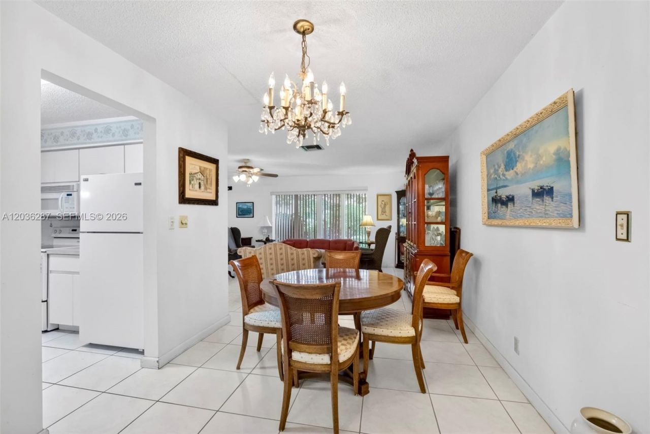 7201 NW 93rd Ave, Tamarac, FL 33321 Photo