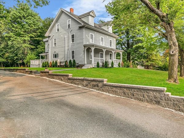 186 Main Street, Unit 2, Wayland, MA 01778