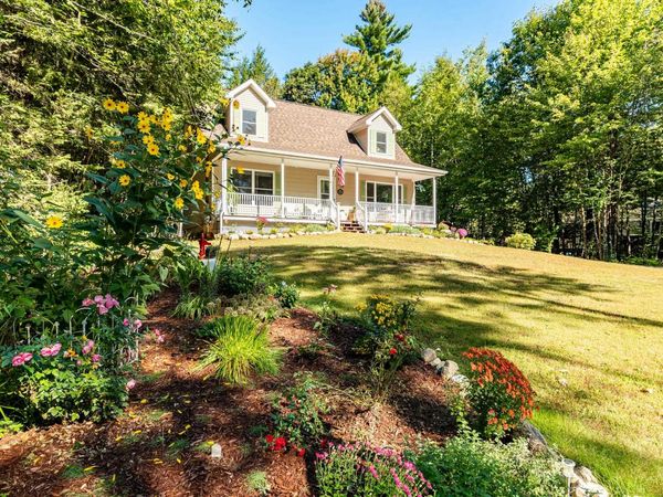11 Spruce Road, Middleton, NH 03887