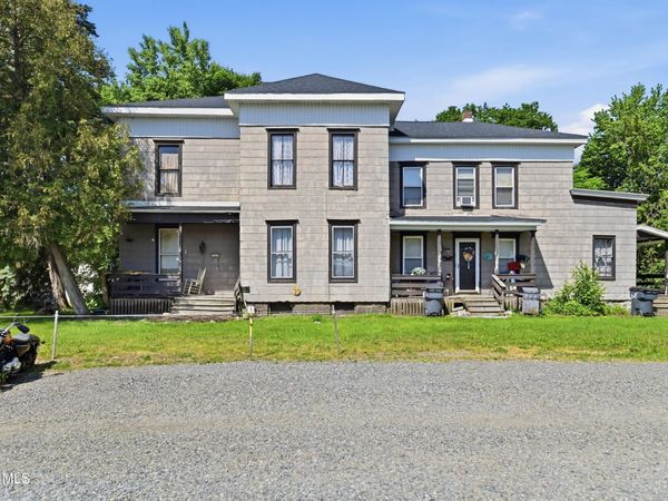 82 Grand Street, Gloversville, NY 12078