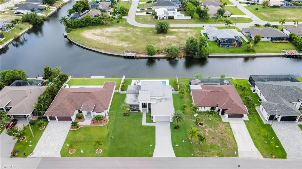 1425 SW 24th St, Cape Coral, FL 33991 Photo