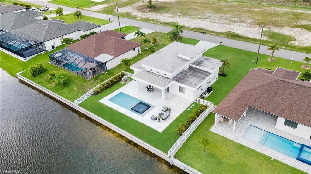 1425 SW 24th St, Cape Coral, FL 33991 Photo