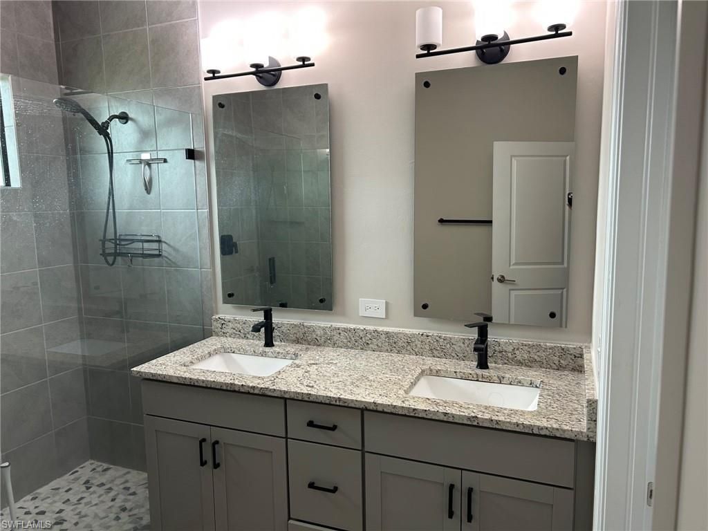 7524 Morgan Way, Naples, FL 34119 Photo