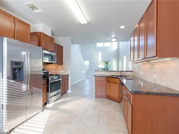 1620 Bryant DR, Unit 2104, Round Rock, TX 78664