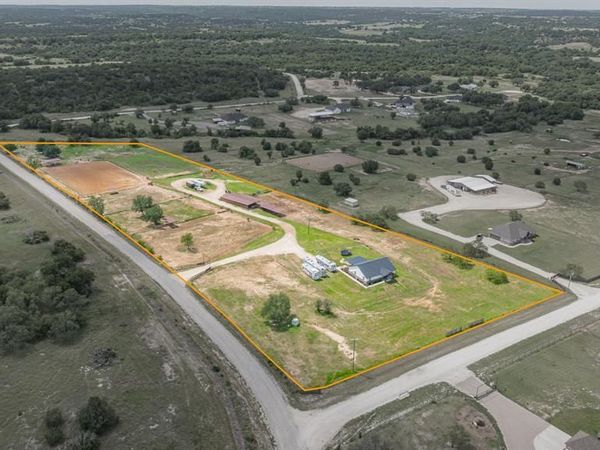 930 County Road 161 Road, Stephenville, TX 76401