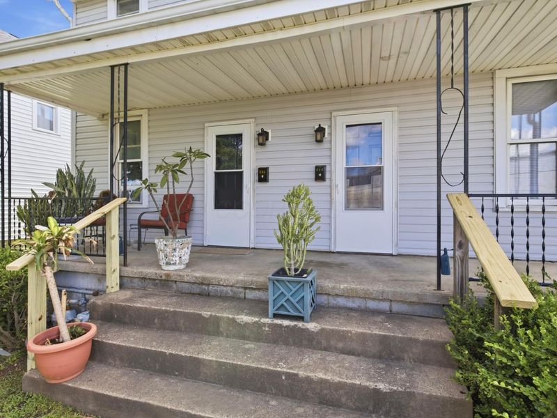 604-606 N Roosevelt Avenue , Lancaster, OH 43130 Photo 3