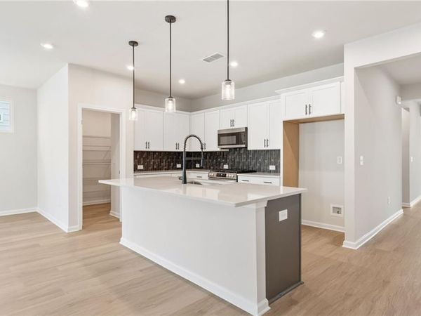 3565 Arrow Root Circle, Loganville, GA 30052