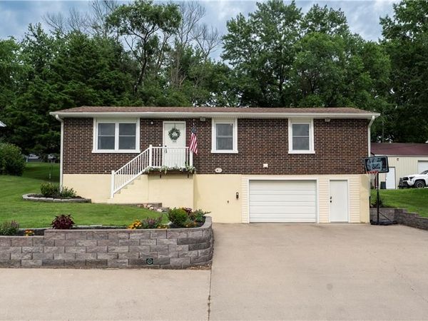 2220 Millwood Drive, Atchison, KS 66002